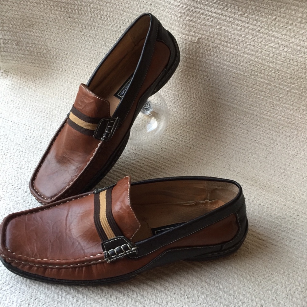 Gently used Stacy Adams pepi Men’s Loafer Brown